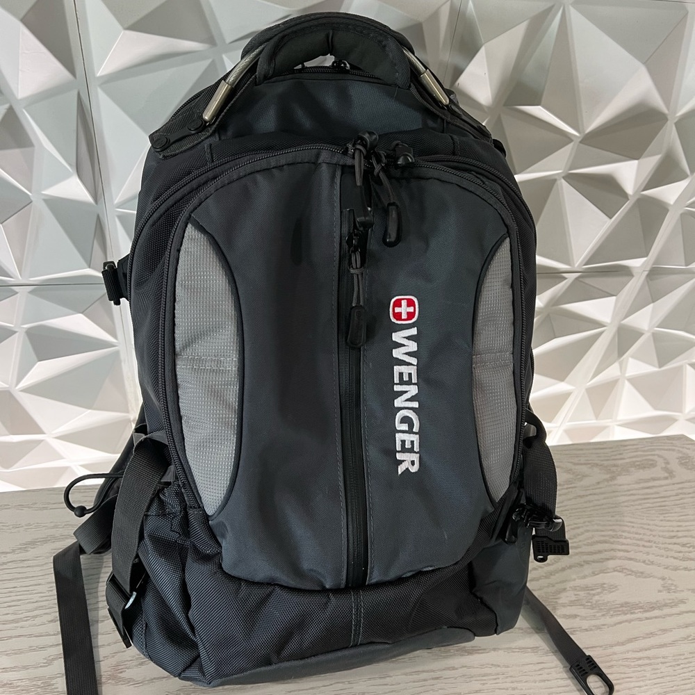 Wenger Swiss Gear Laptop Backpack Gem